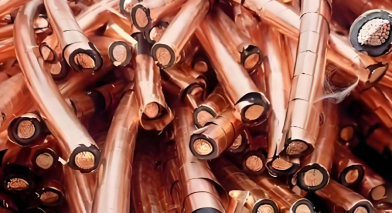 AI算力狂飙背后的“金属革命”：铜铝如何成为电力竞赛的“黄金搭档”？