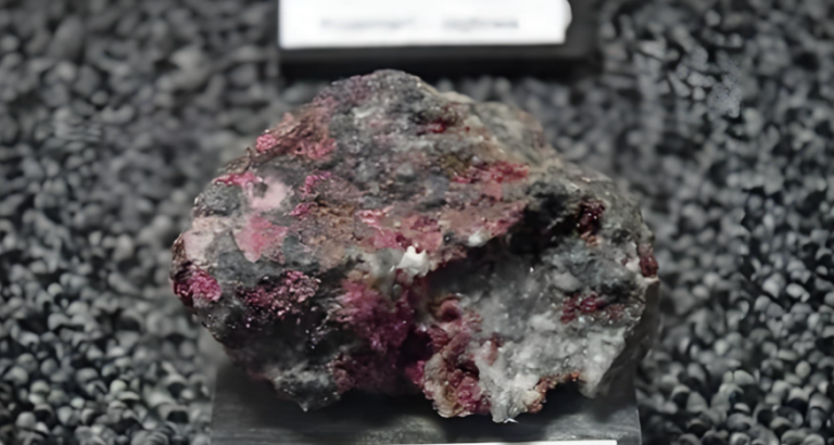 刚果（金）紧急叫停华友钴业核心铜钴矿项目运营，泄漏事故触发